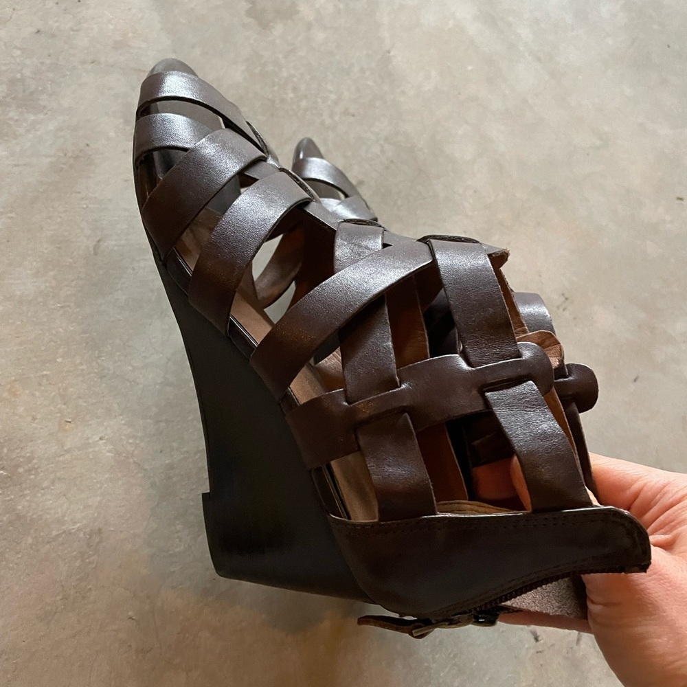 Gladiator Sandals! - image 5